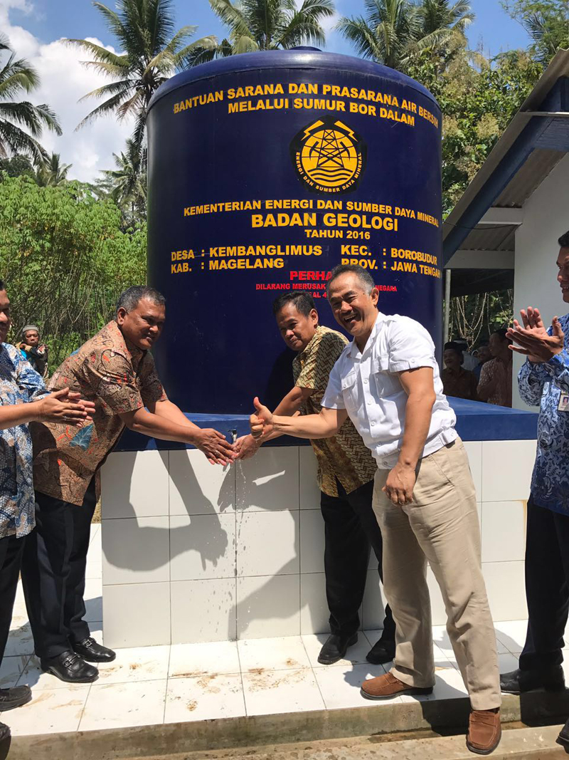 Badan Geologi Berikan Bantuan Sarana Air Bersih Di Dua Desa Rawan Air Bersih